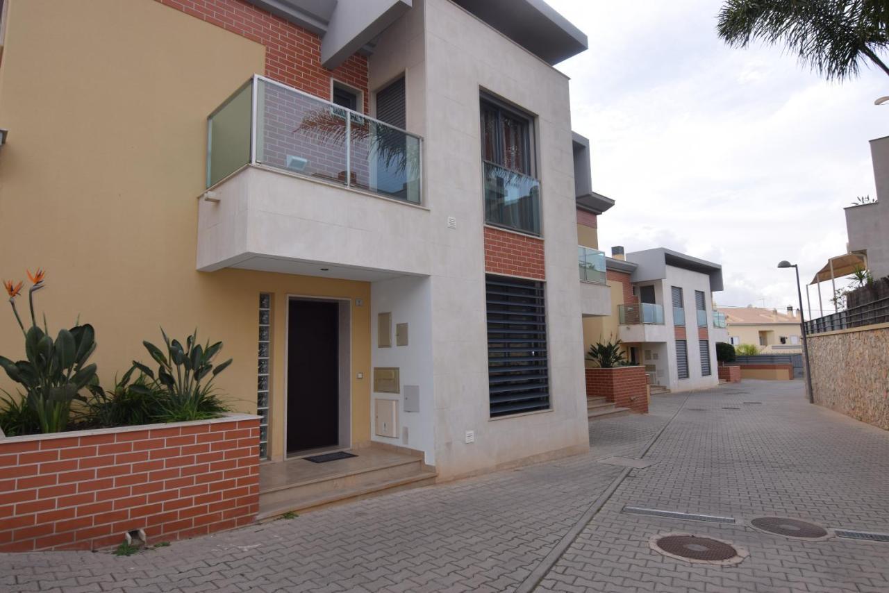 Cozy Villa With Pool And Barbecue Albufeira Exterior foto